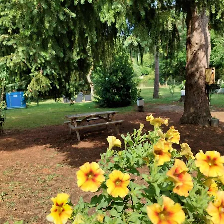 Holiday home Gite 3 Etoiles, Maison Spacieuse En Bord De Riviere